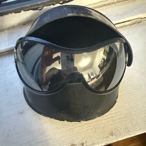 Gucci Horsebit Early 2000's Wrap Shield Sunglasses (Vintage) - Picture 7 of 12